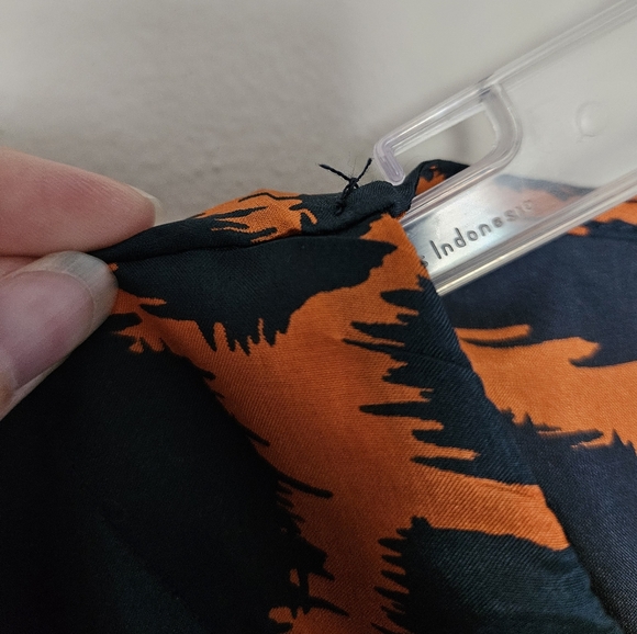 Sante Grace Tangerine Orange and Navy Printed Silk Habotai Caftan One Size - Picture 4 of 9